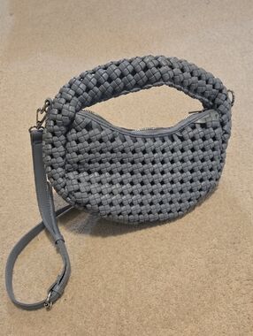 Sincerely Jules Blue Leather Purse NWOT Smoke Free Home